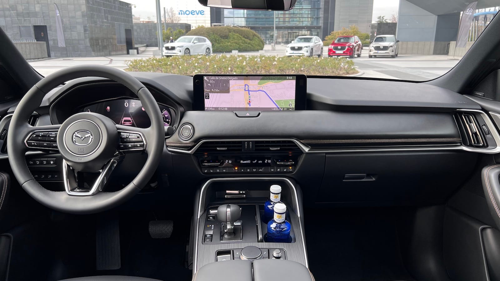 2025 Mazda CX-60 wnętrze