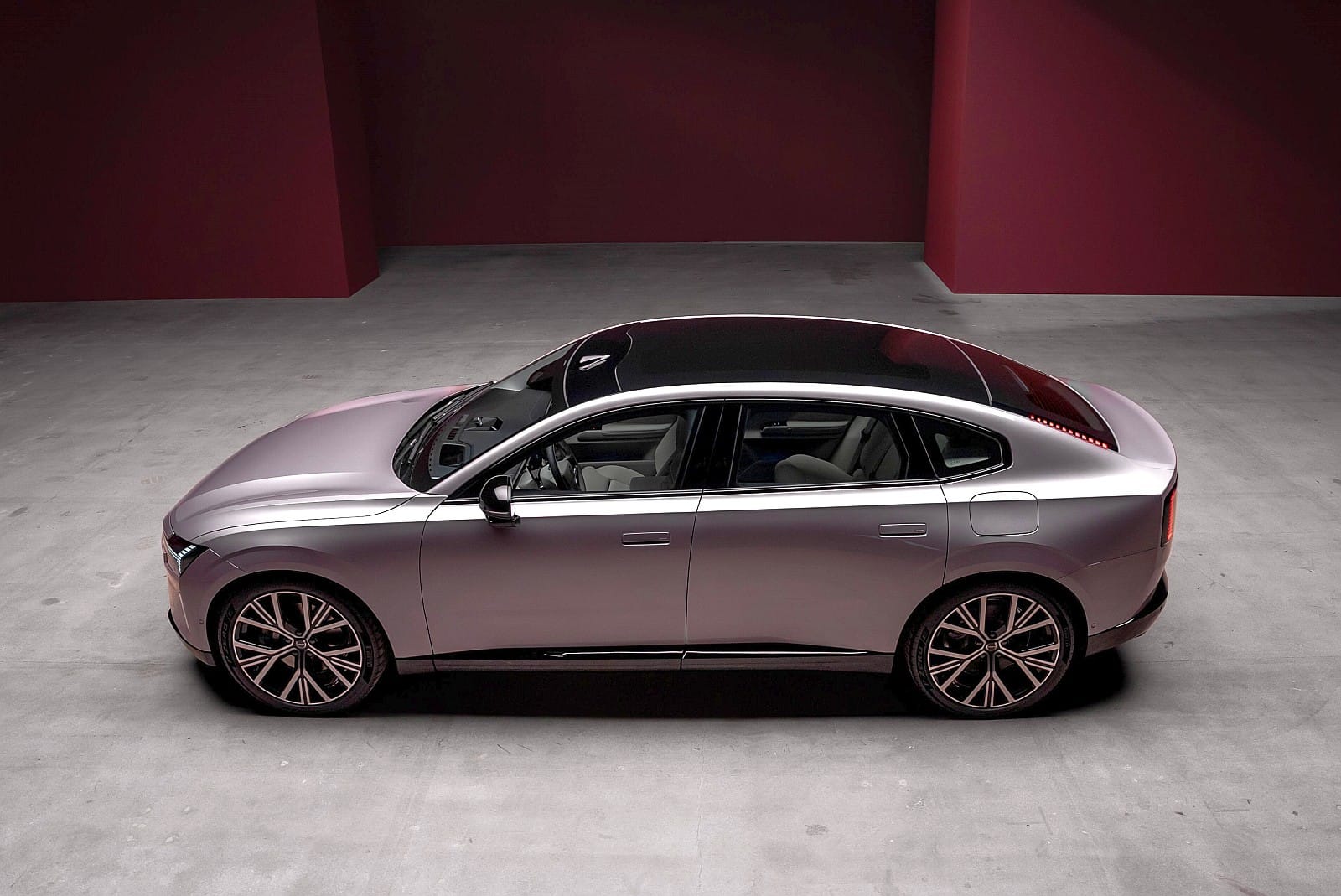Volvo ES90