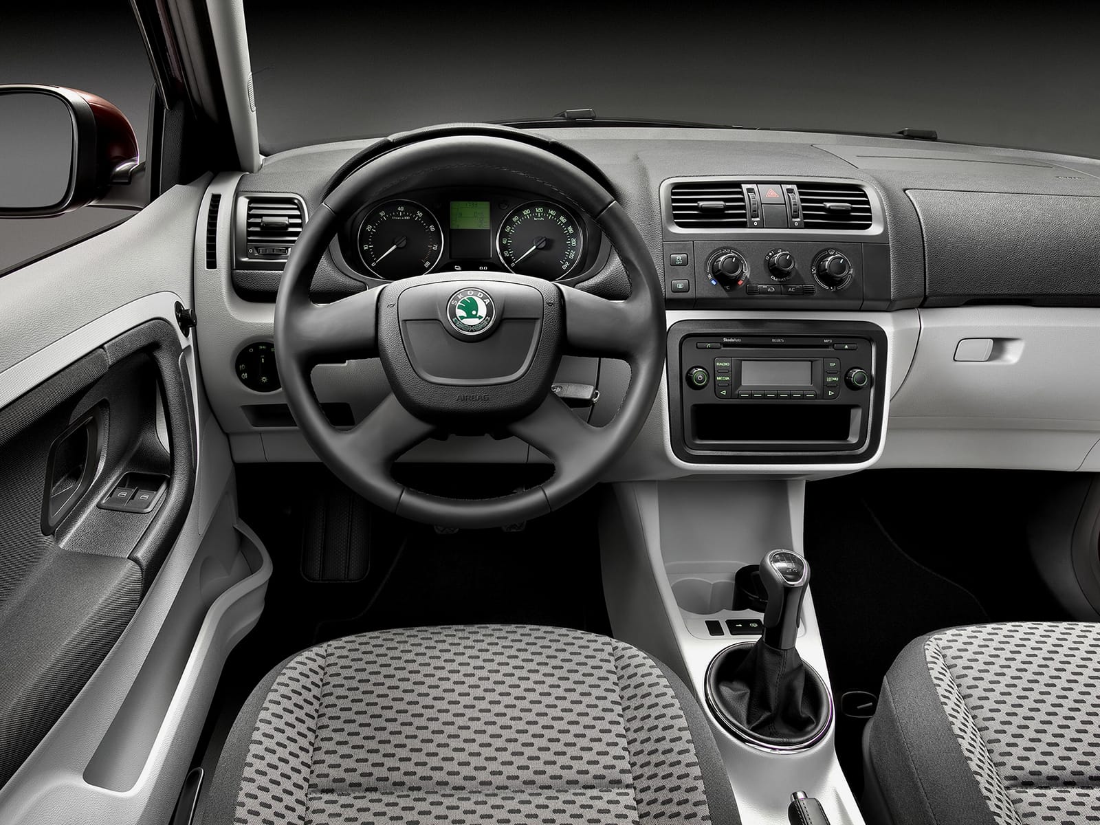 Skoda Fabia wnętrze