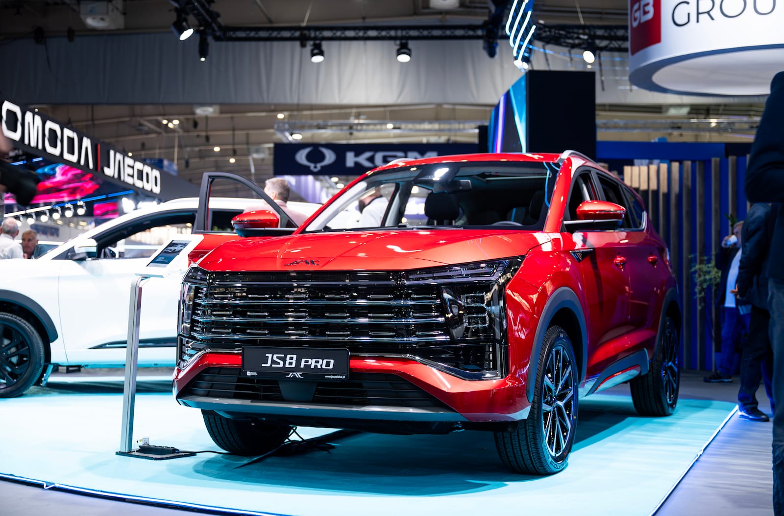 JAC JS8 PRO przód