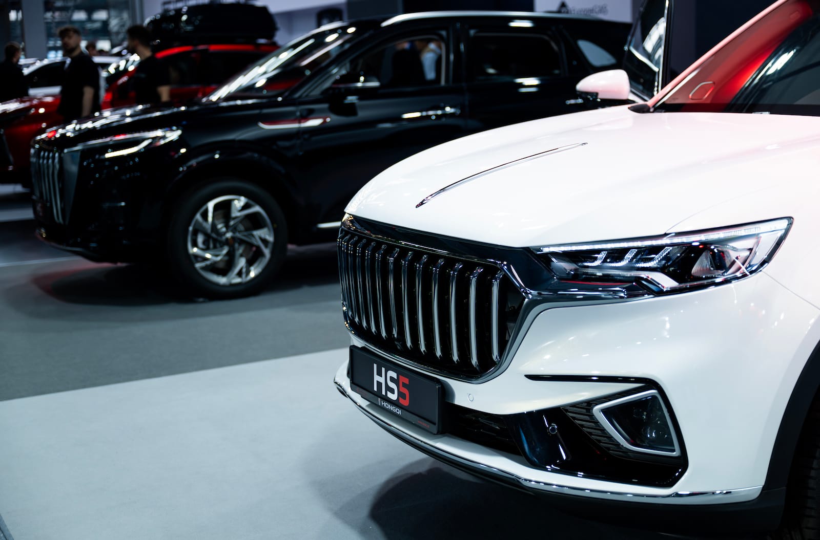 Hongqi HS5 przód