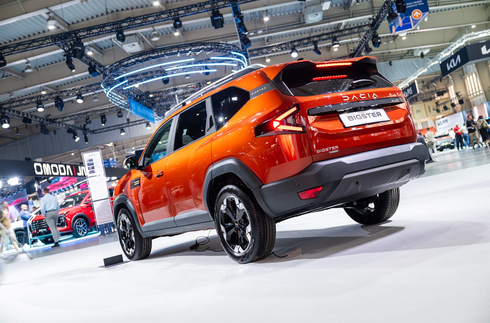 Dacia Bigster tył