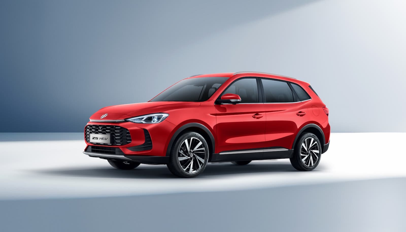 MG ZS Hybrid + przód