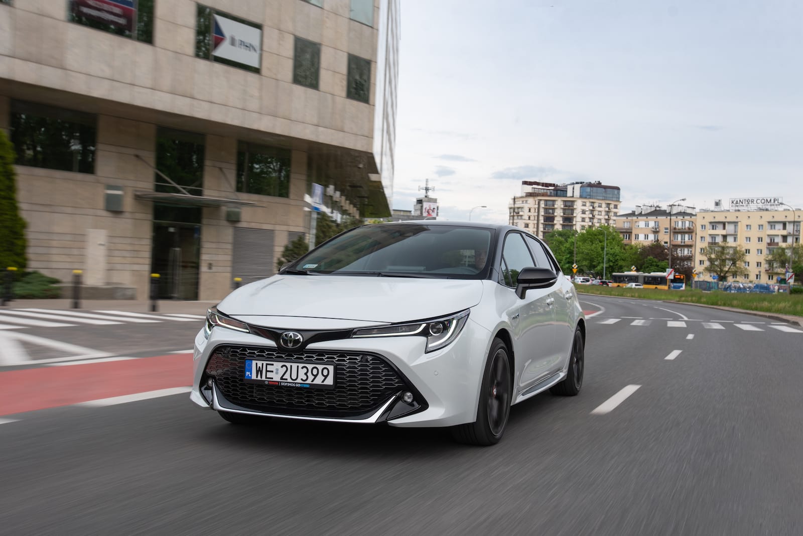 Toyota Corolla przód