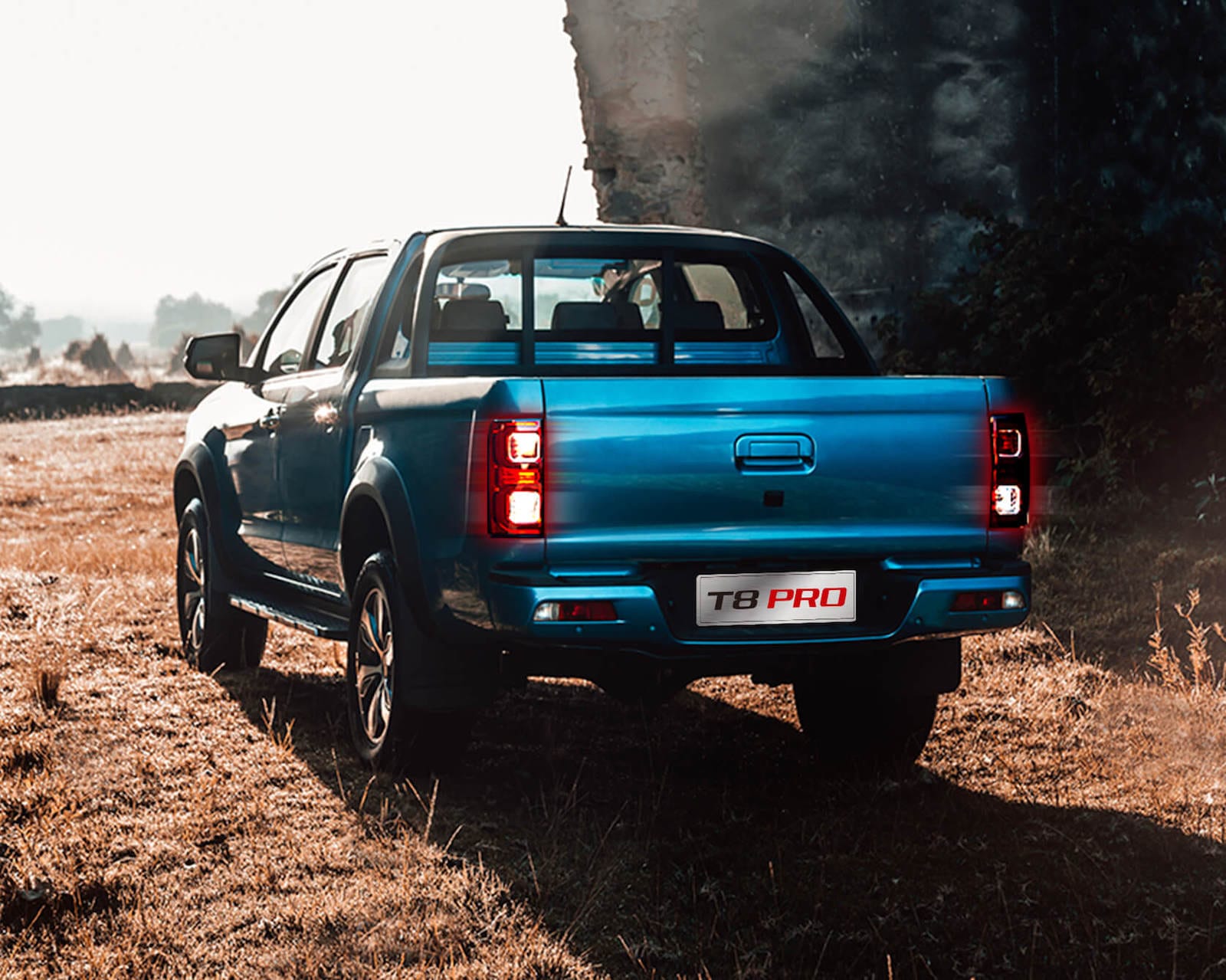 JAC T8 Pro tył