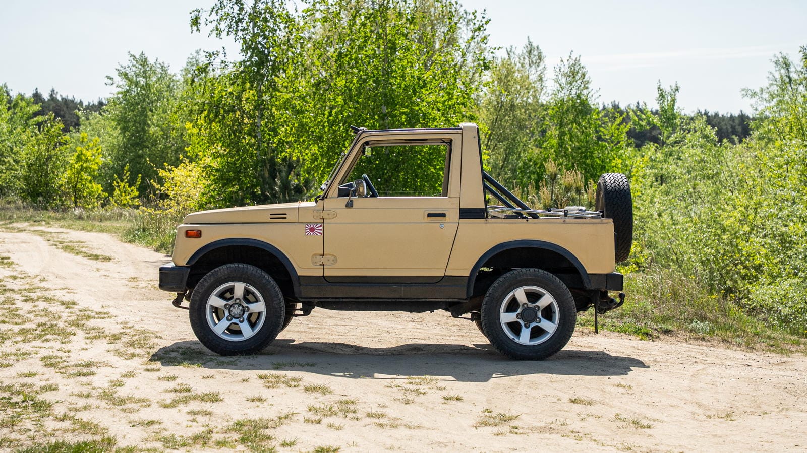 Suzuki Samurai