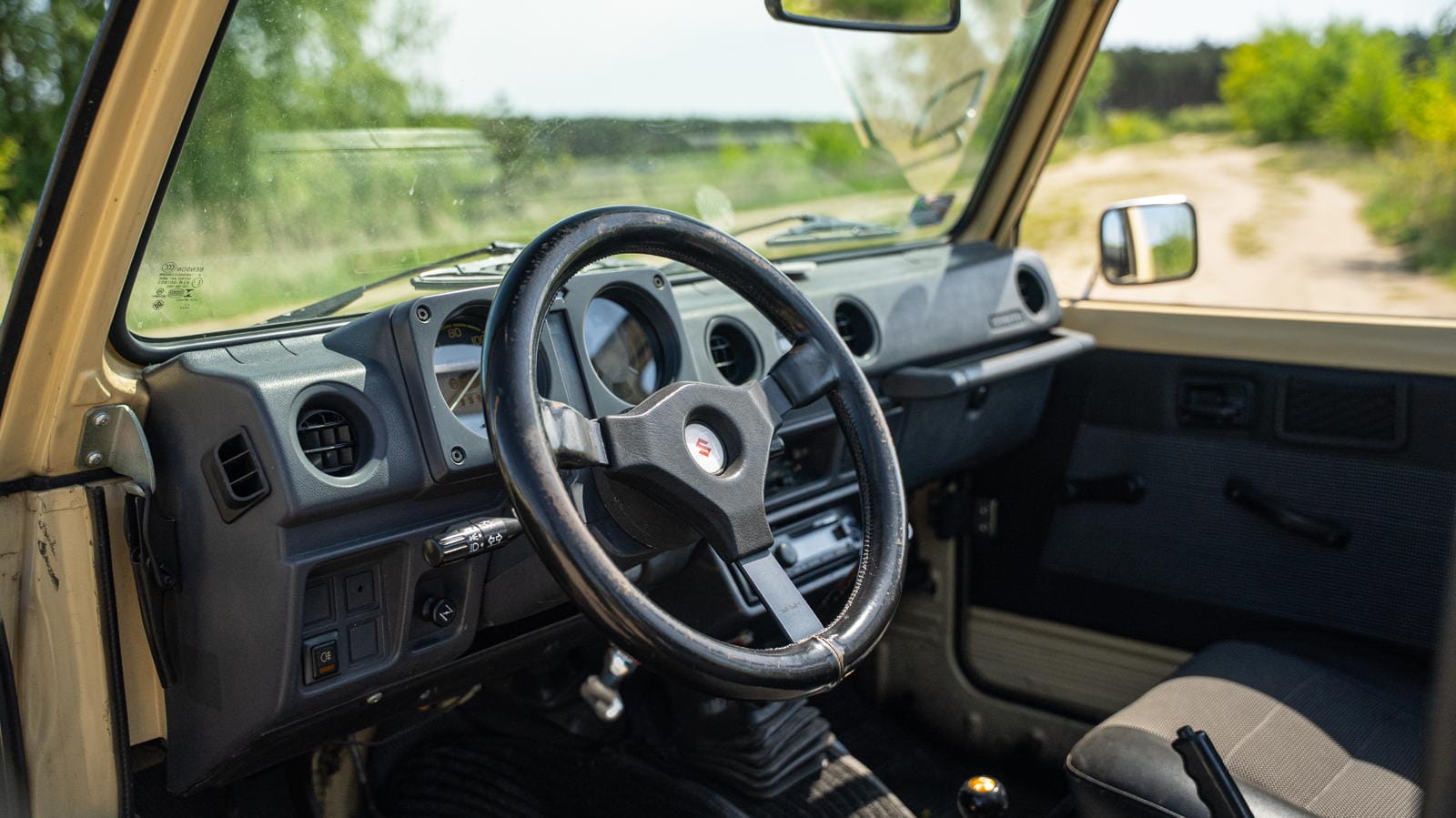 Suzuki Samurai