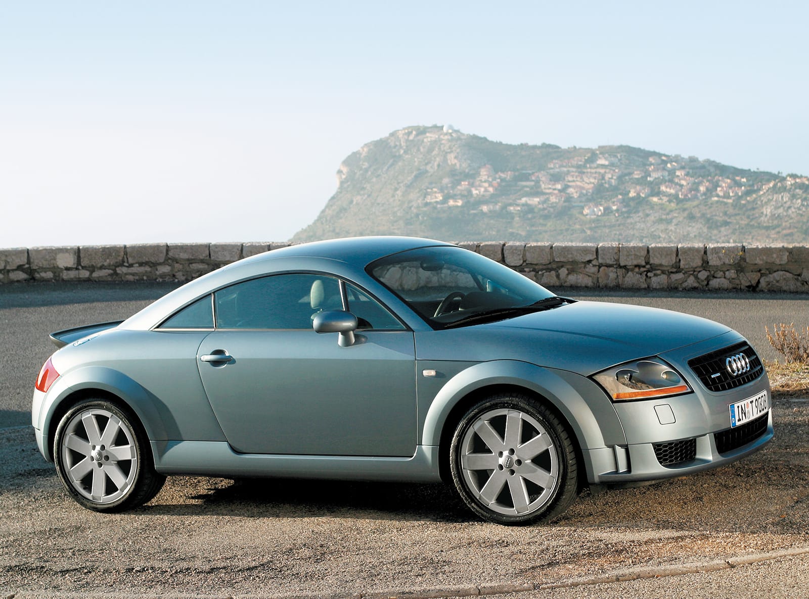 audi_tt_coupe_01