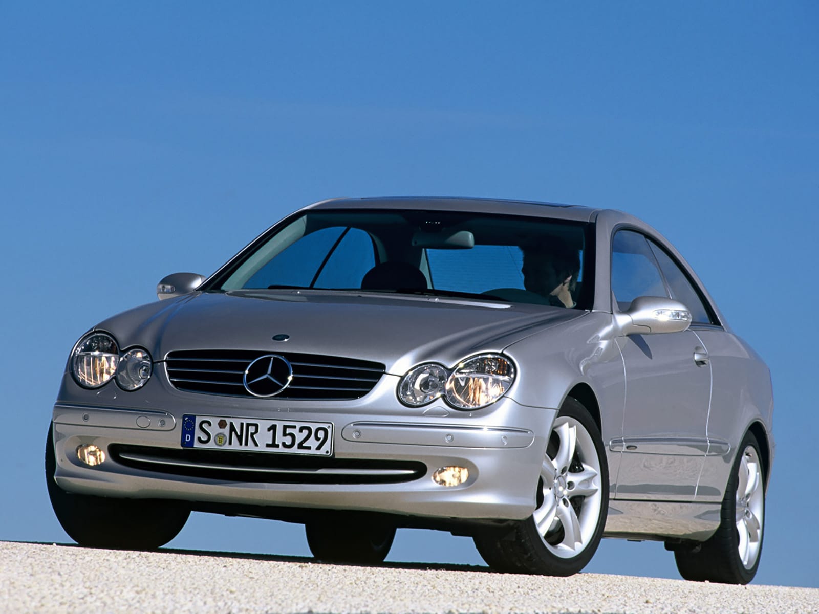 mercedes-benz_clk_01