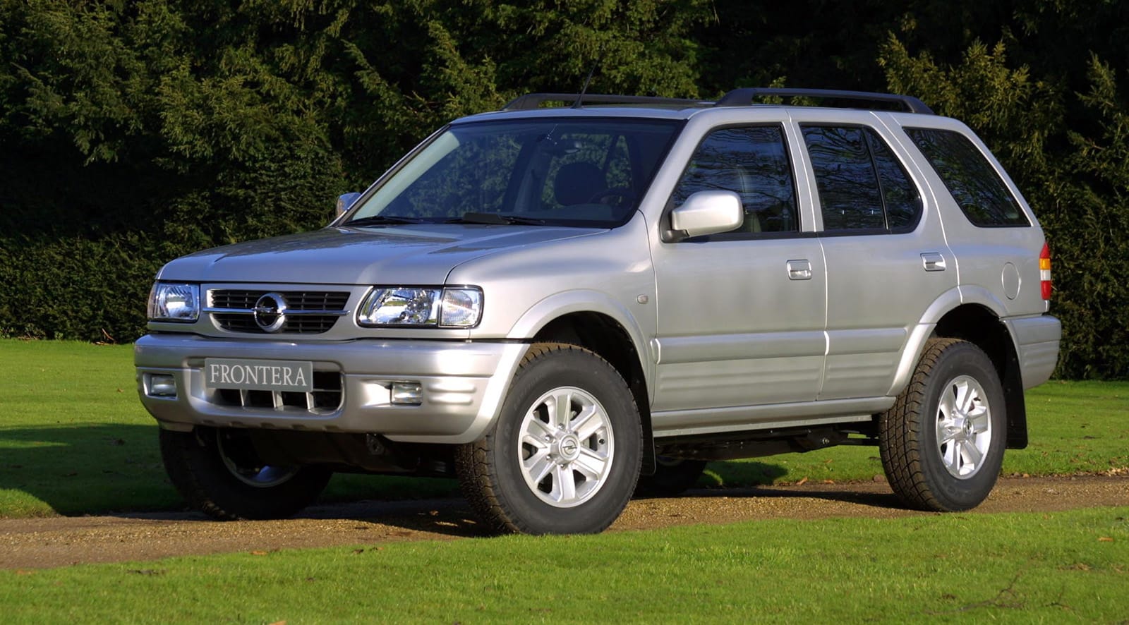 opel_frontera_01