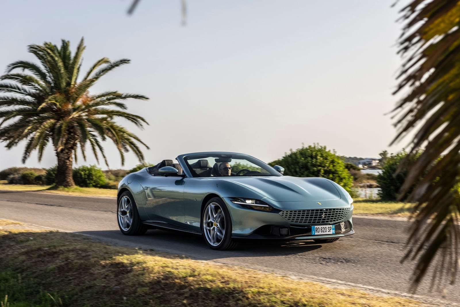 Ferrari Roma Spider