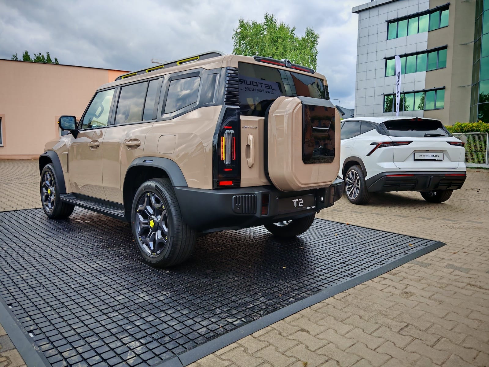 Jetour T2