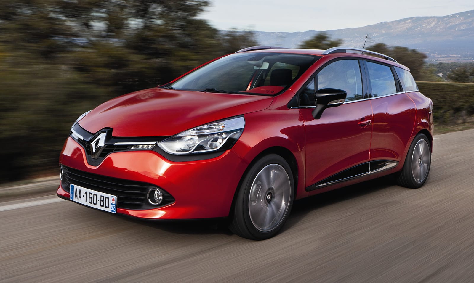 renault_clio_estate_01