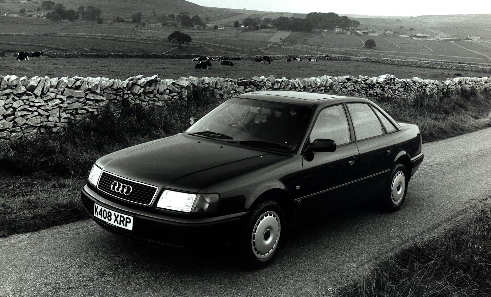 Audi 100 - demontaż samochodów