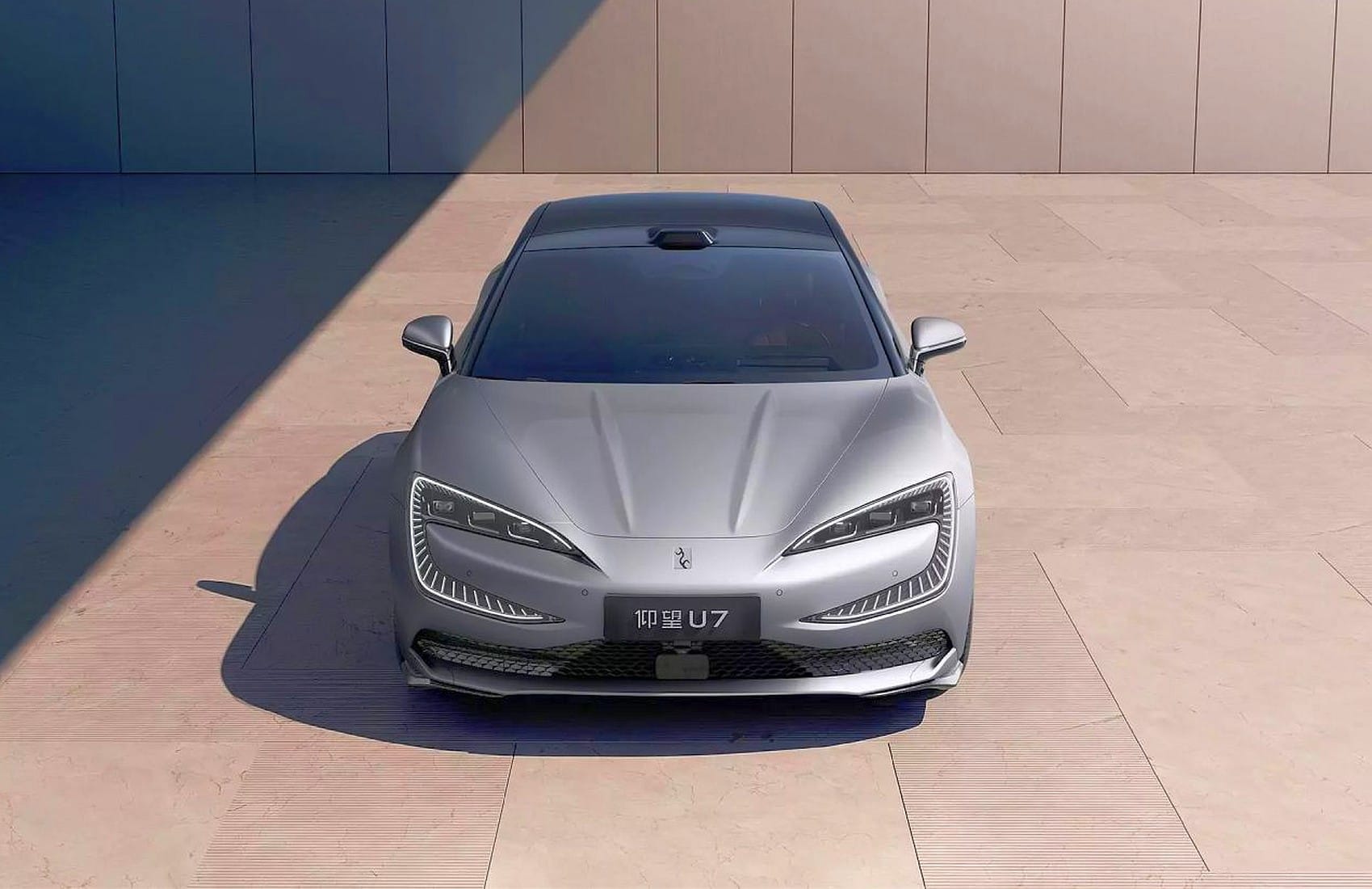 BYD Yangwang U7