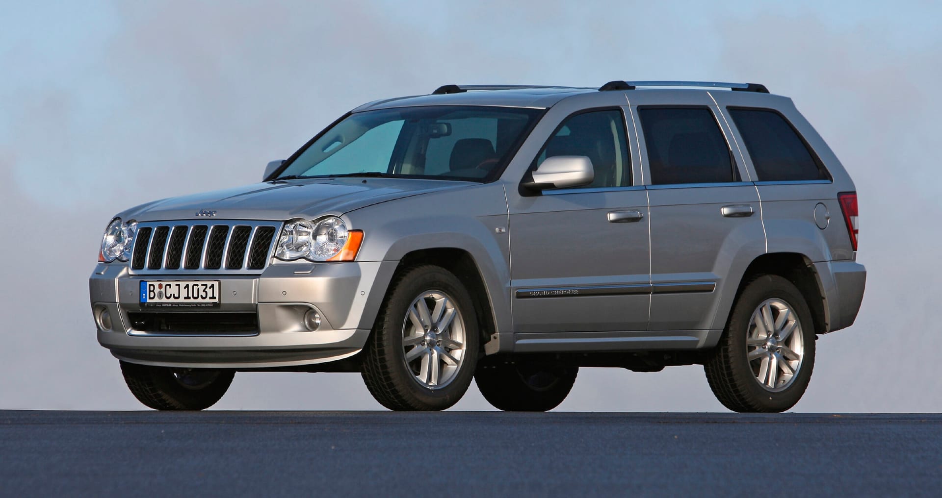 Jeep Grand Cherokee_01