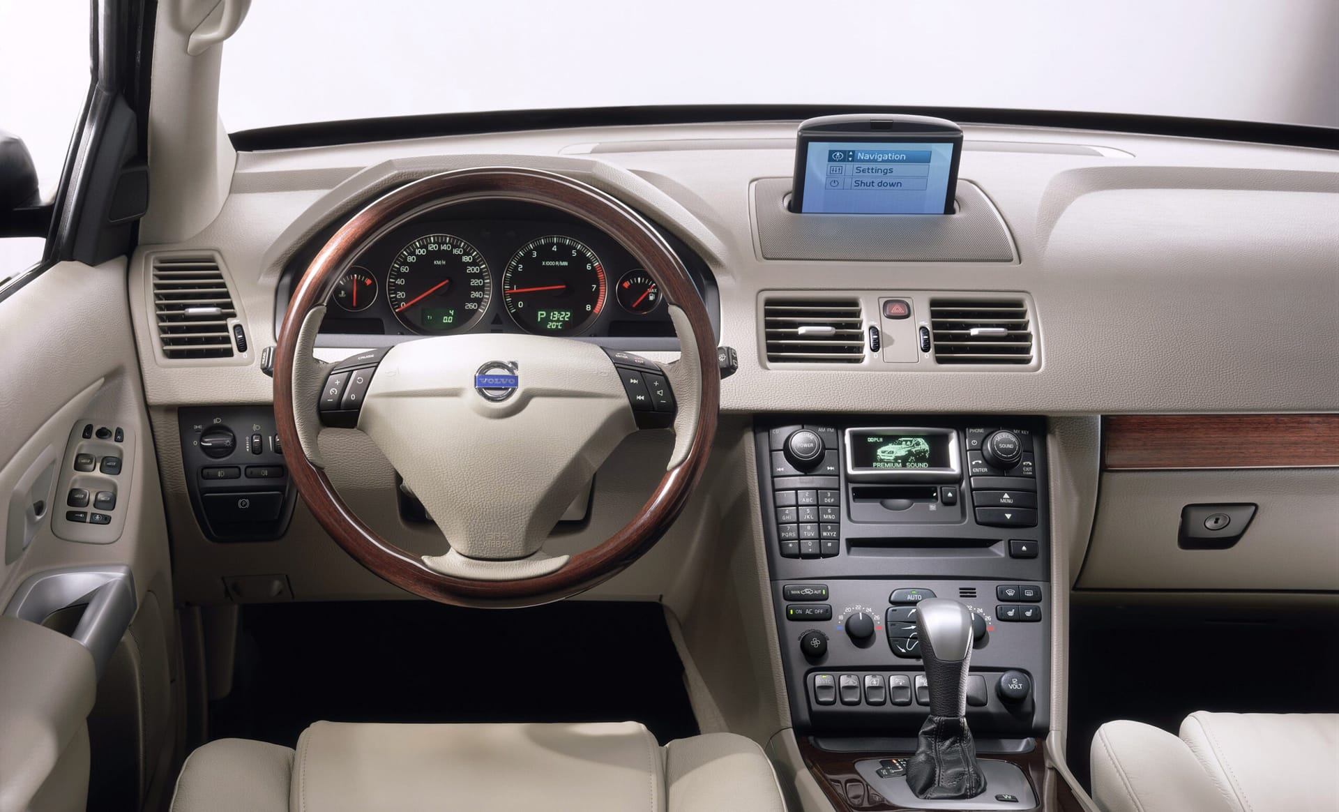 volvo_xc90_02