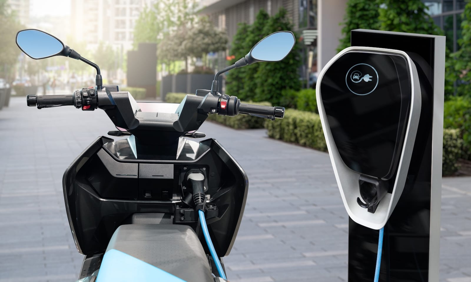 elektryczny motorower