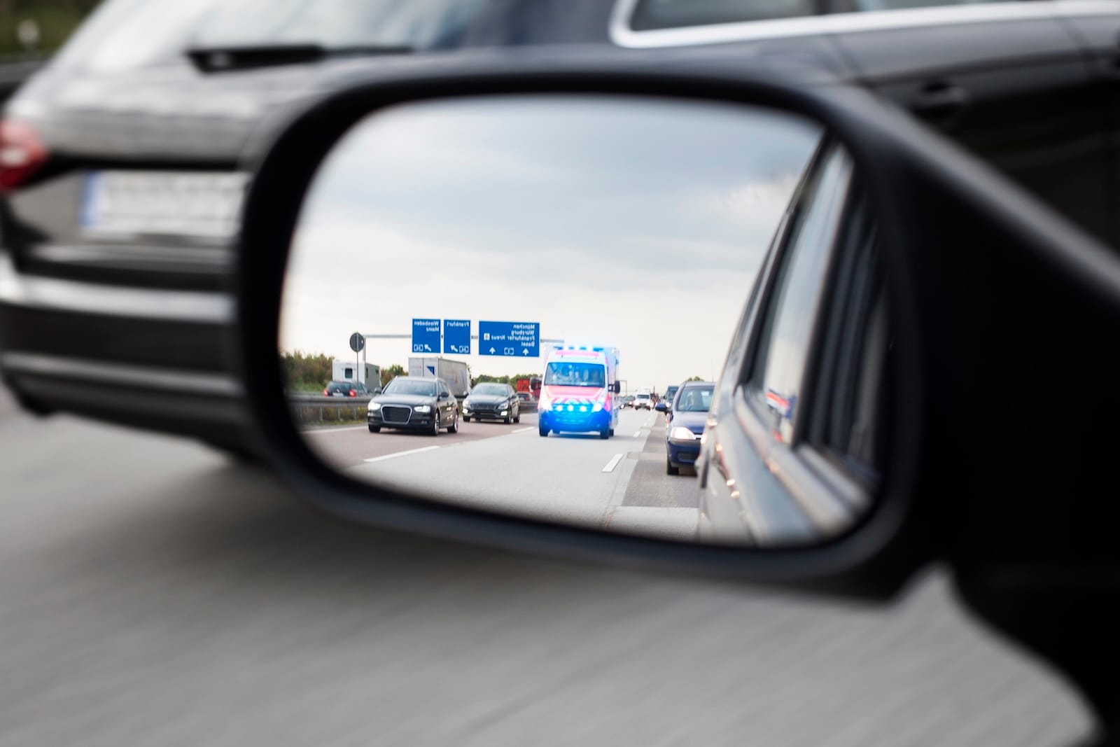 autostrada karetka ambulans