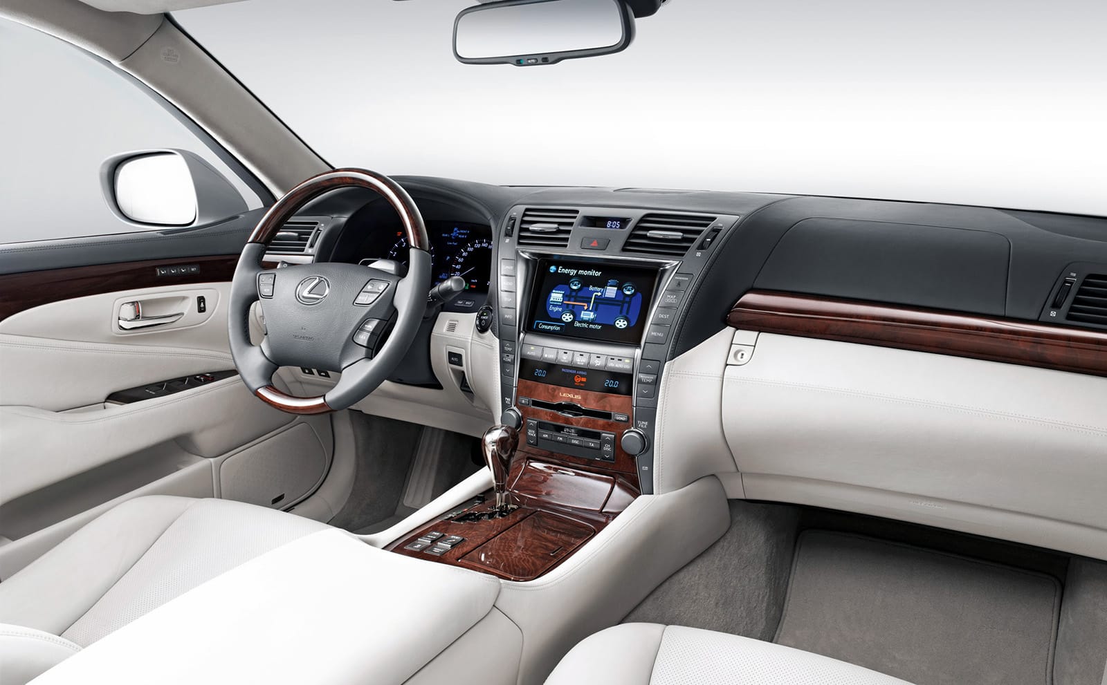 lexus_ls_600h_02
