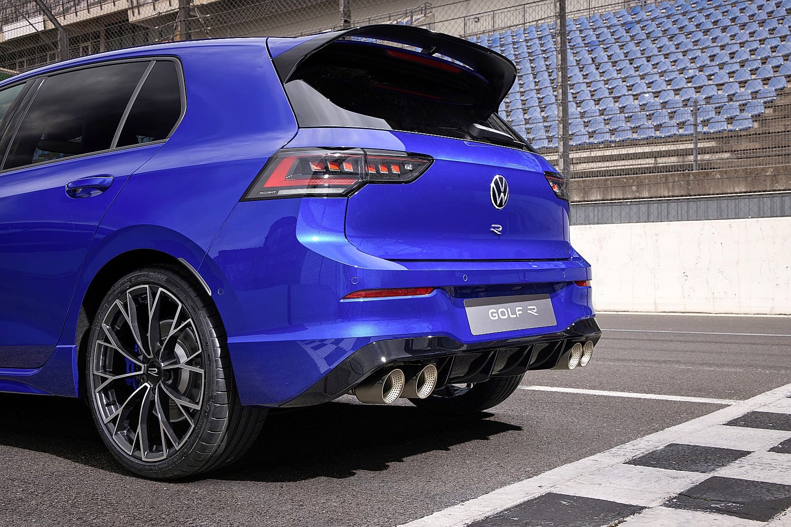Volkswagen Golf R