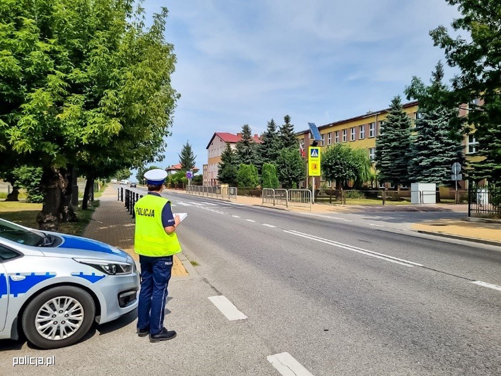 policjant szkoła