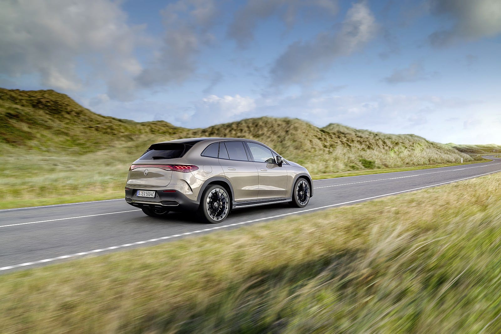 Mercedes EQE SUV