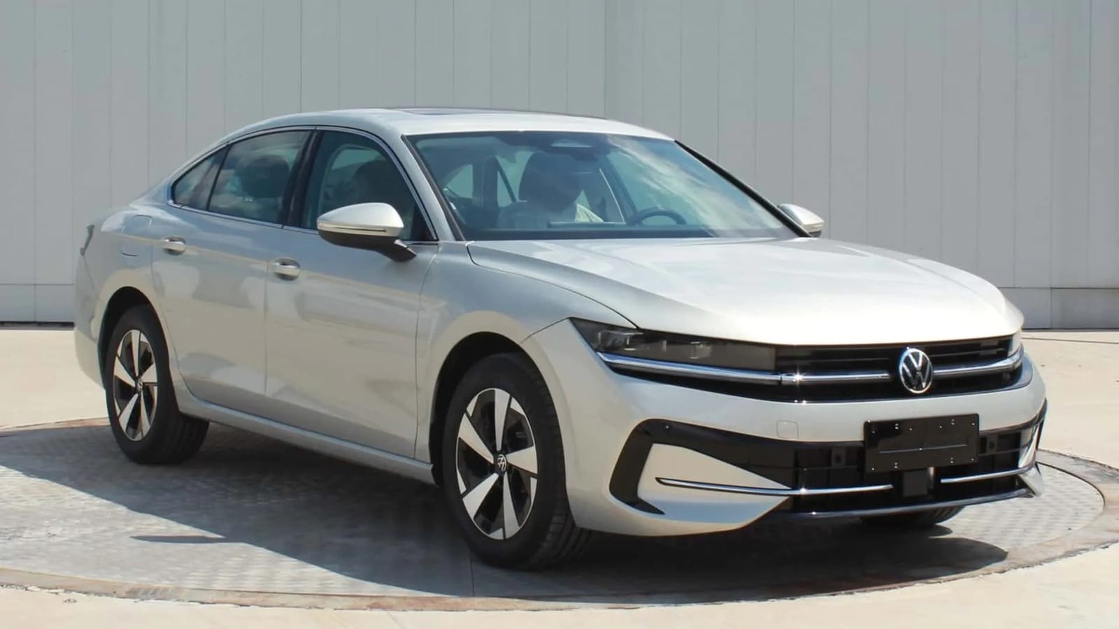 Volkswagen Passat, Magotan
