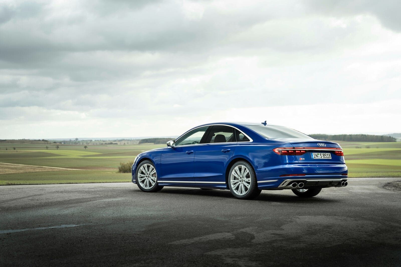 Audi S8