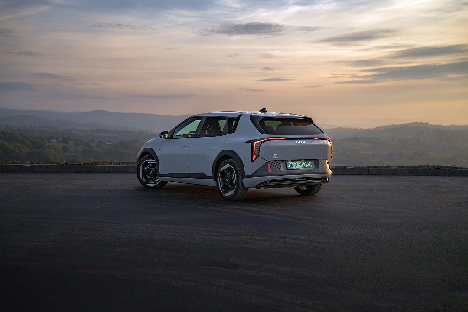 Kia EV4