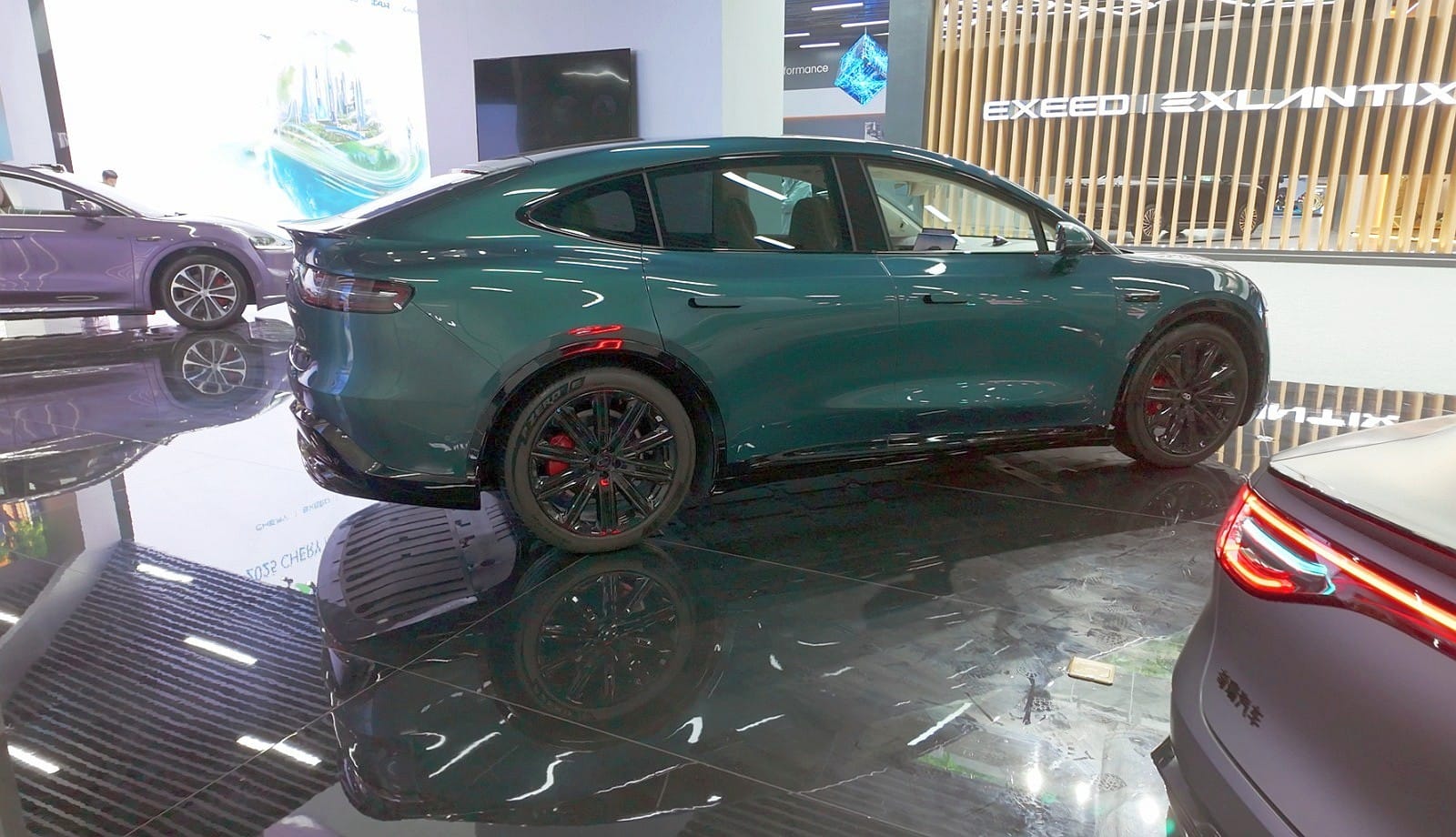 Luxeed R7