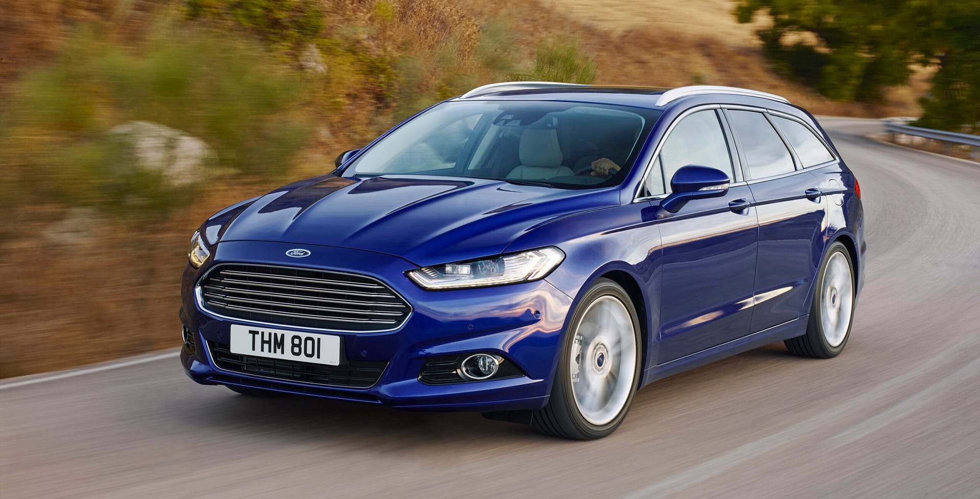 ford_mondeo_kombi 01