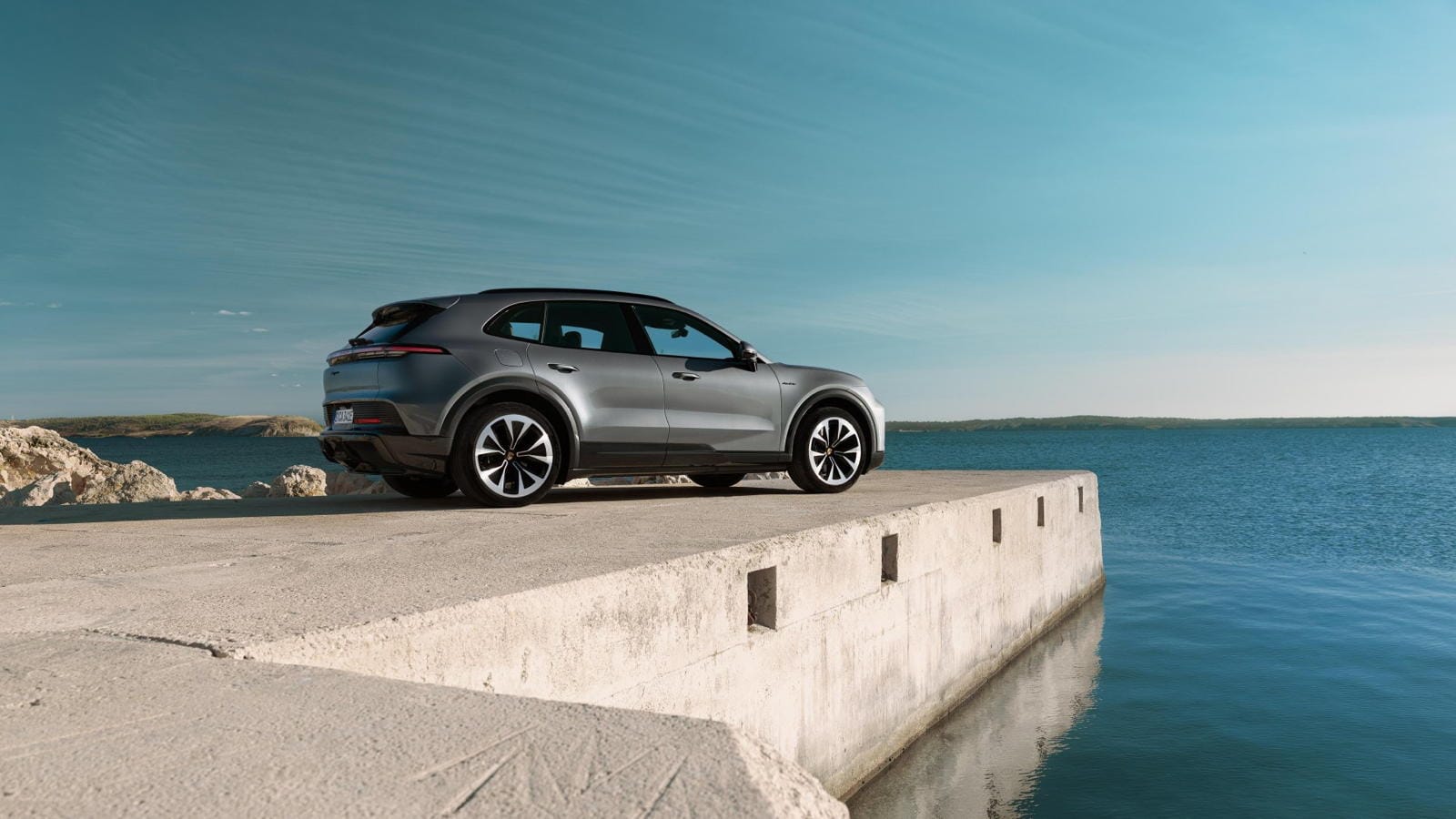 Porsche Cayenne Electric ceny