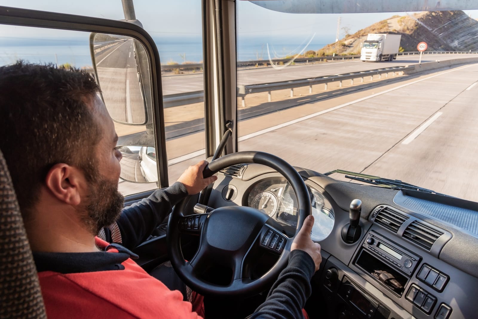 kabina auto ciężarowe prowadzenie