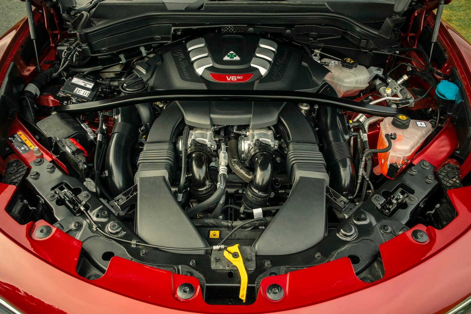 Alfa Romeo silnik V6