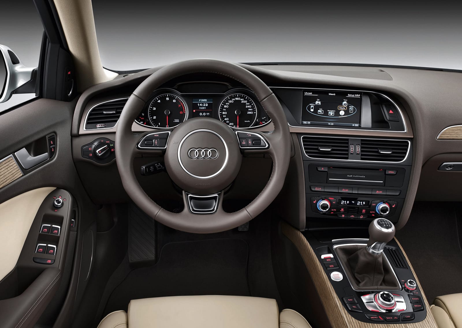 audi_a4_03