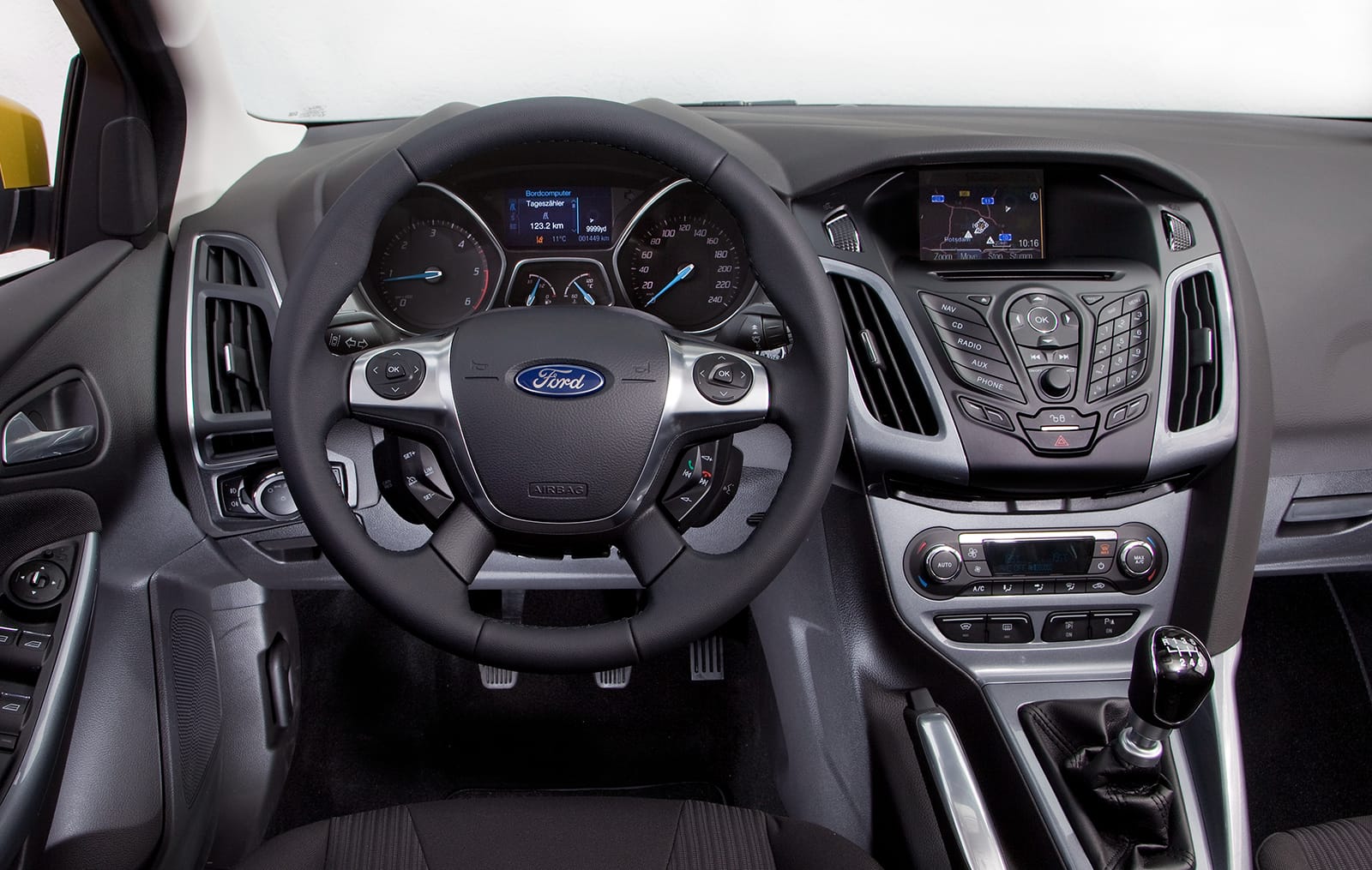 ford_focus_02