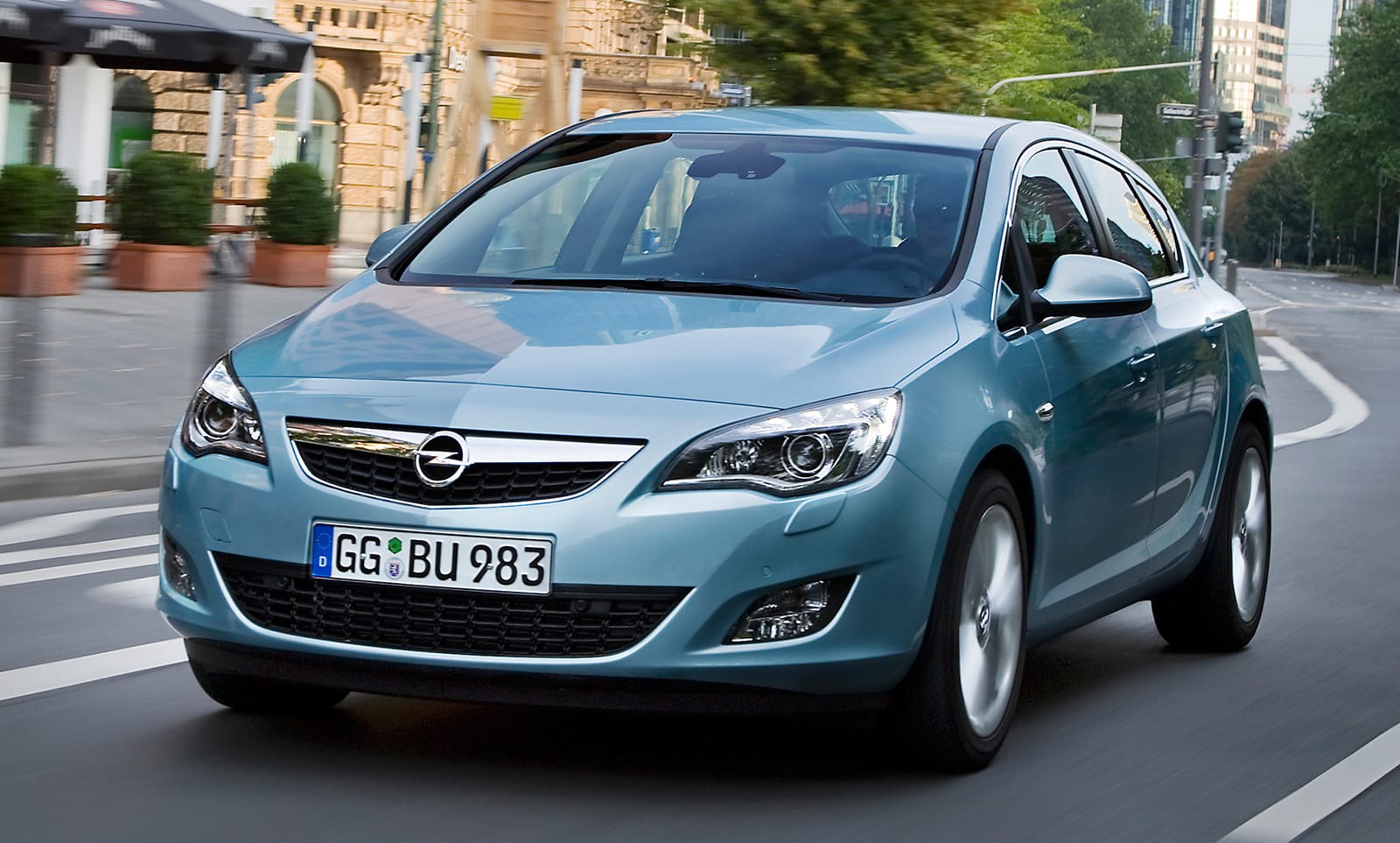 opel_astra_01