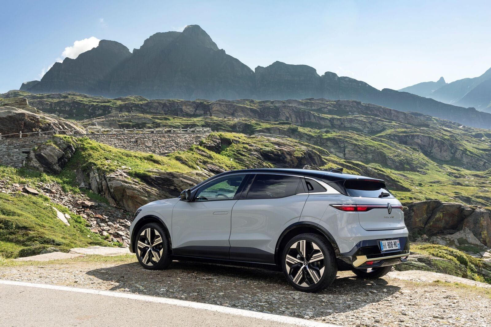 Renault- Megane-E-Tech