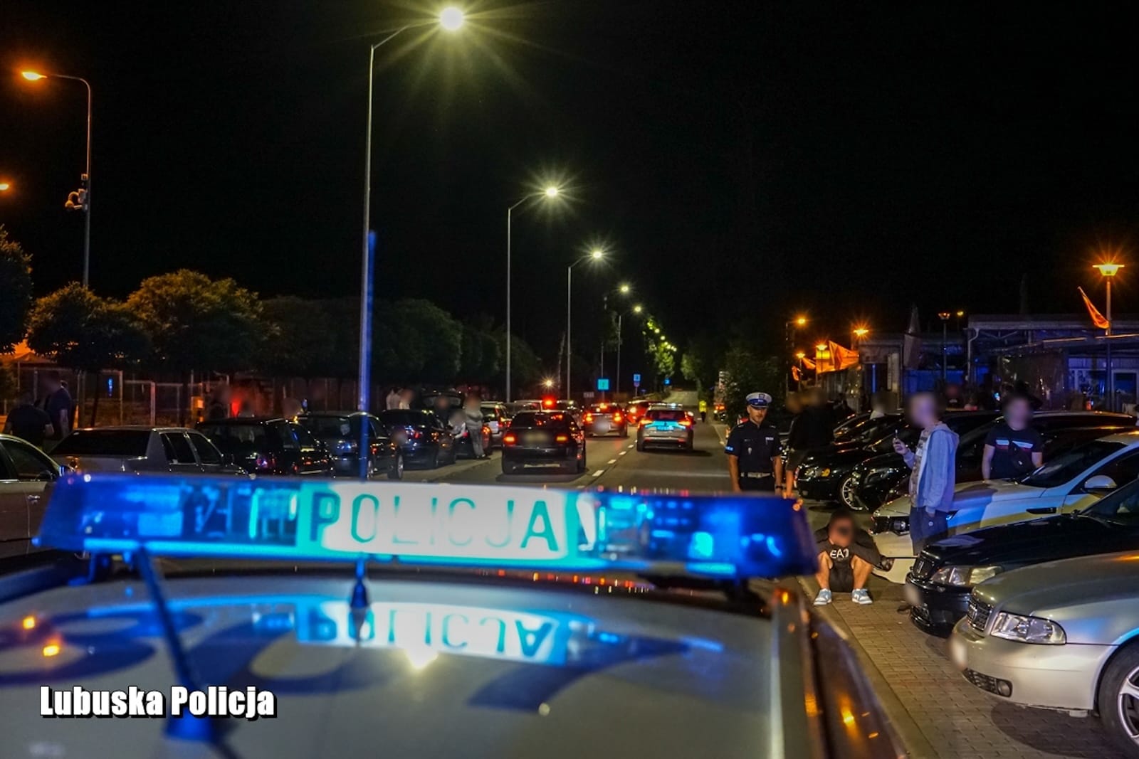 nielegalne nocne wyścigi