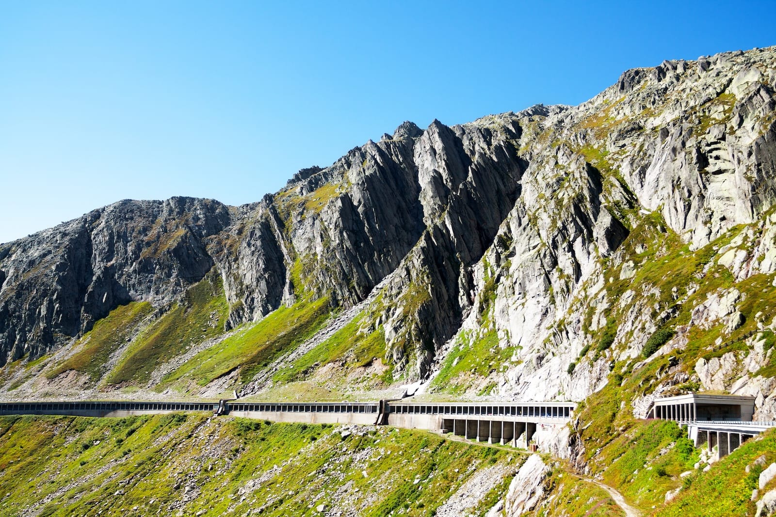 Tunel drogowy Świętego Gotarda w Szwajcarii