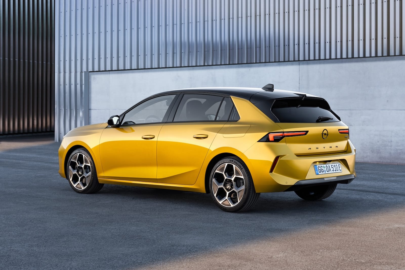 Opel Astra 2025