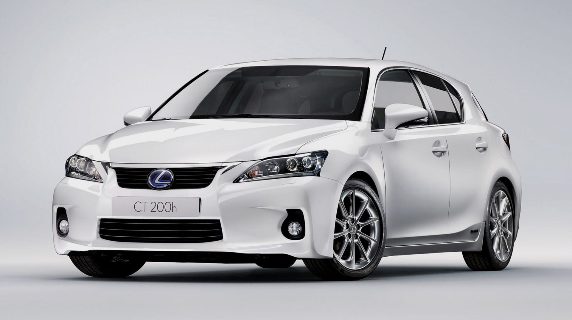 09 lexus_ct_200h