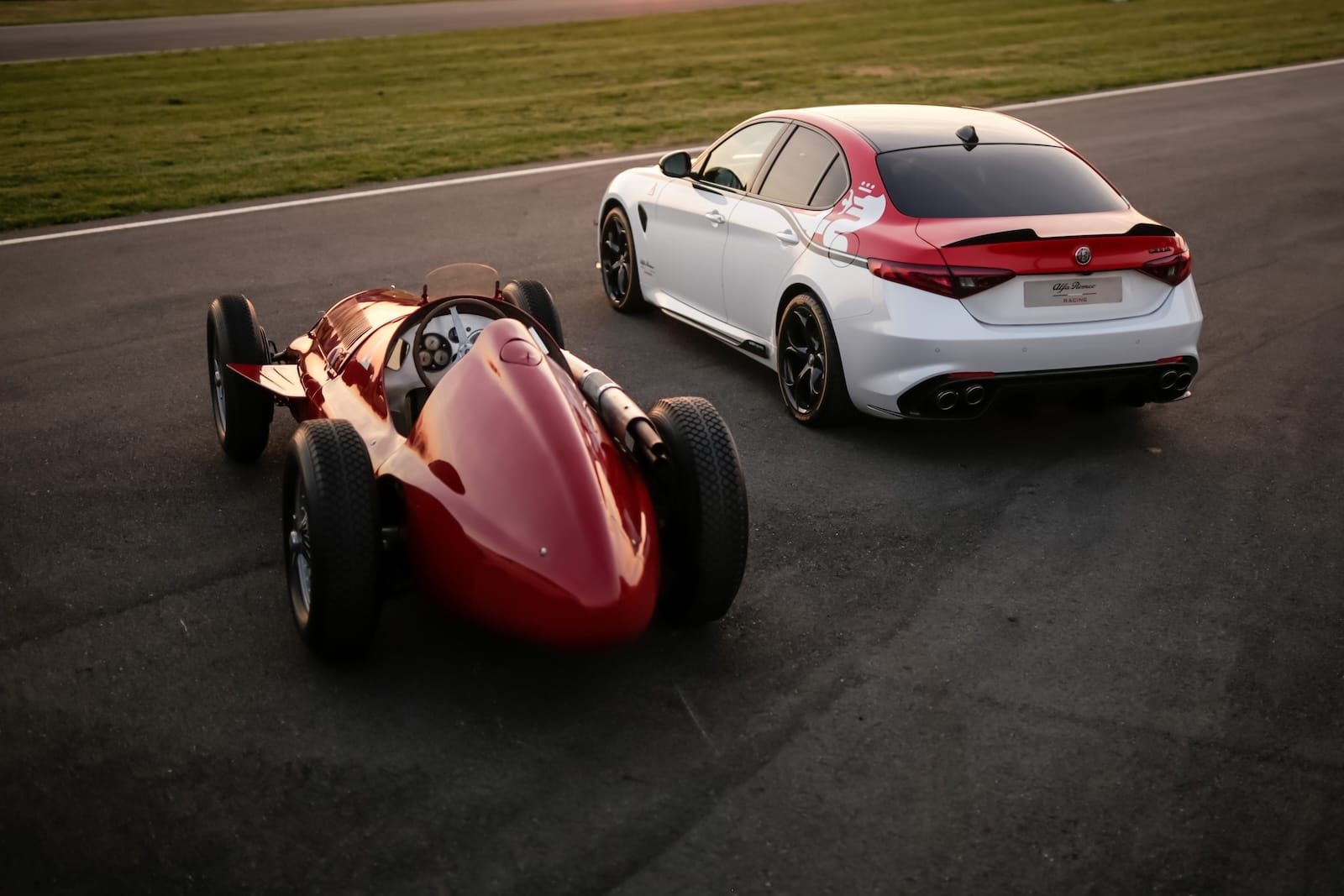 Alfa Romeo Giulia Quadrifoglio Racing