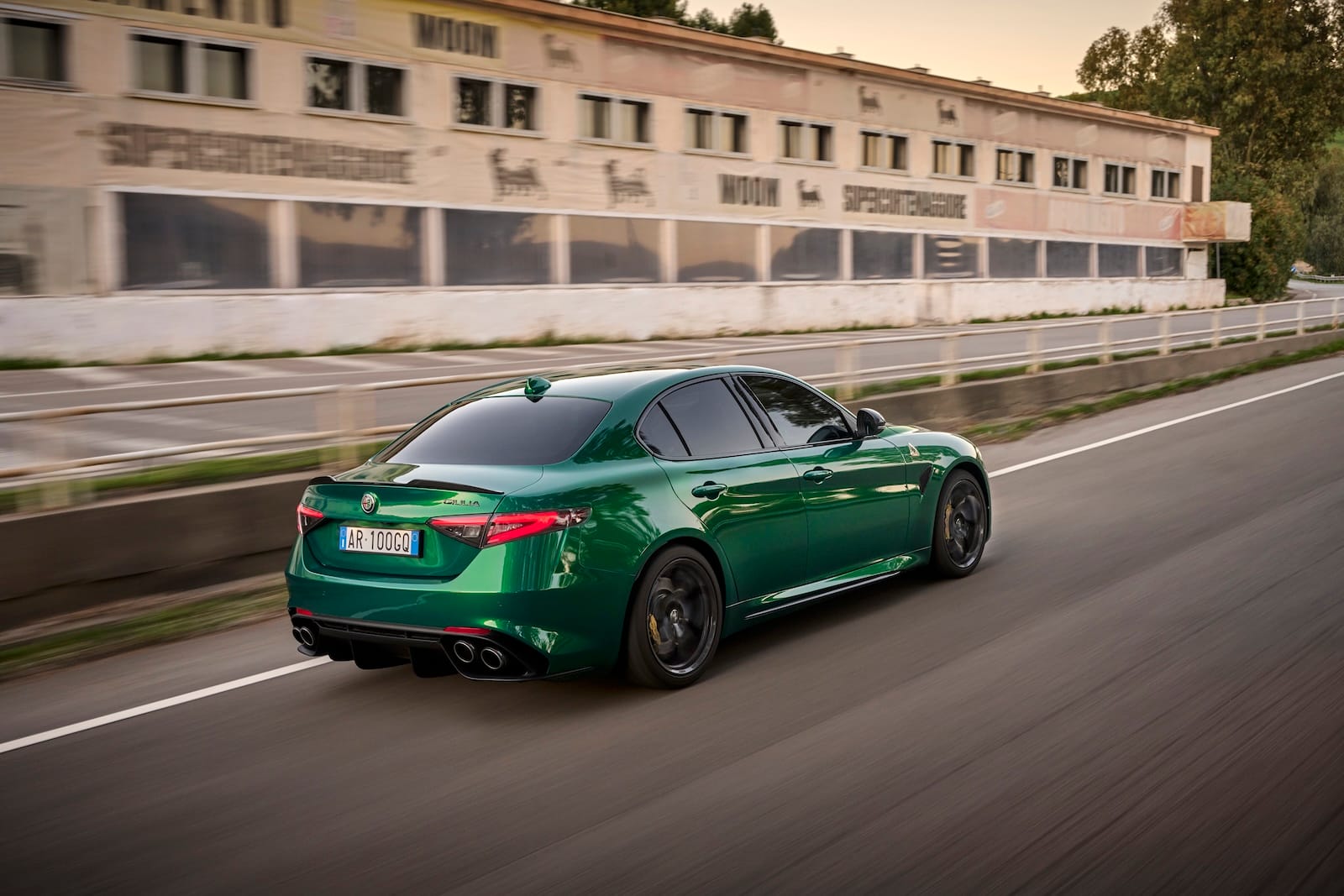 Alfa Romeo Giulia Quadrifoglio 100th Anniversario