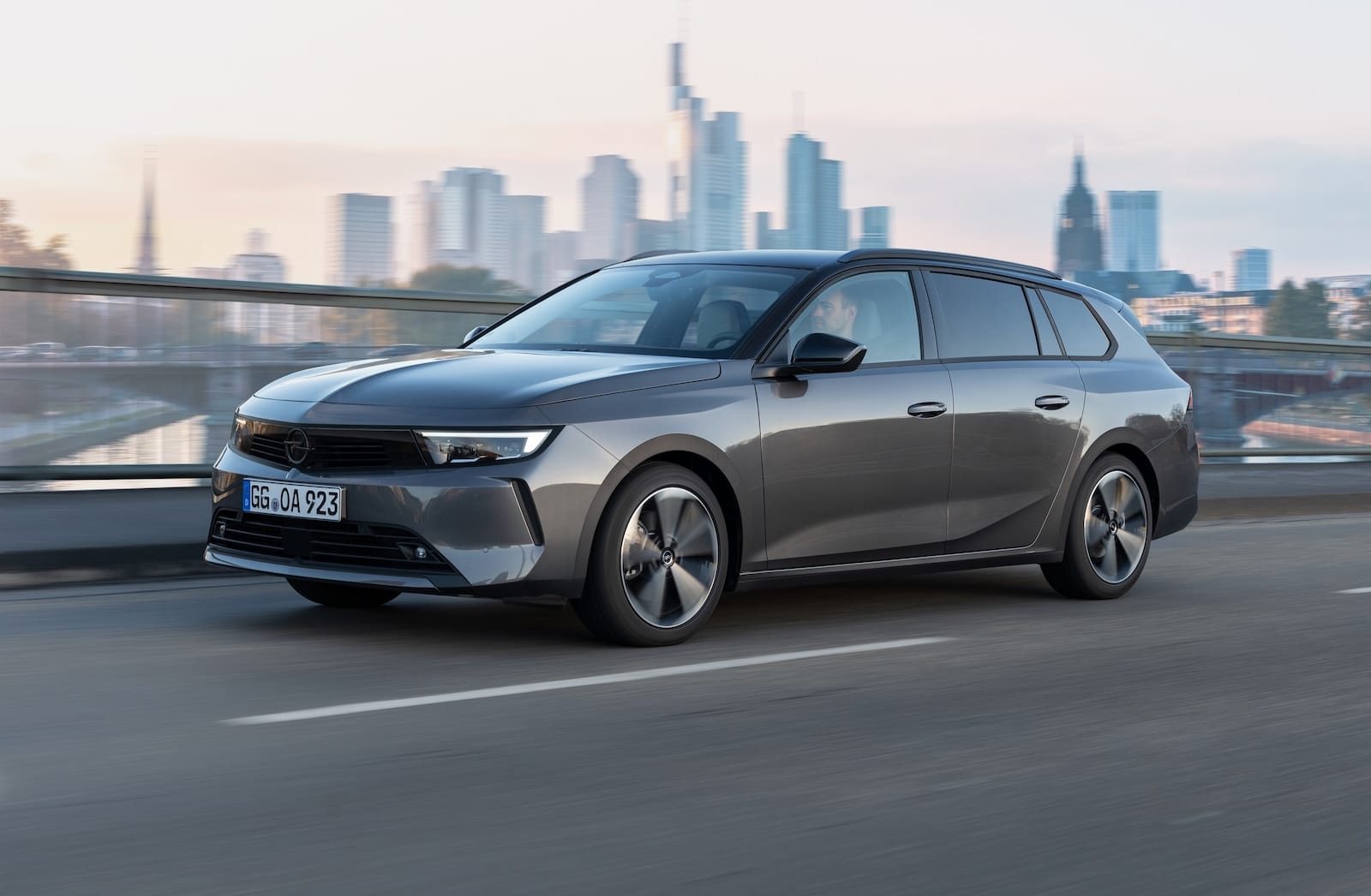 Opel Astra Sports Tourer