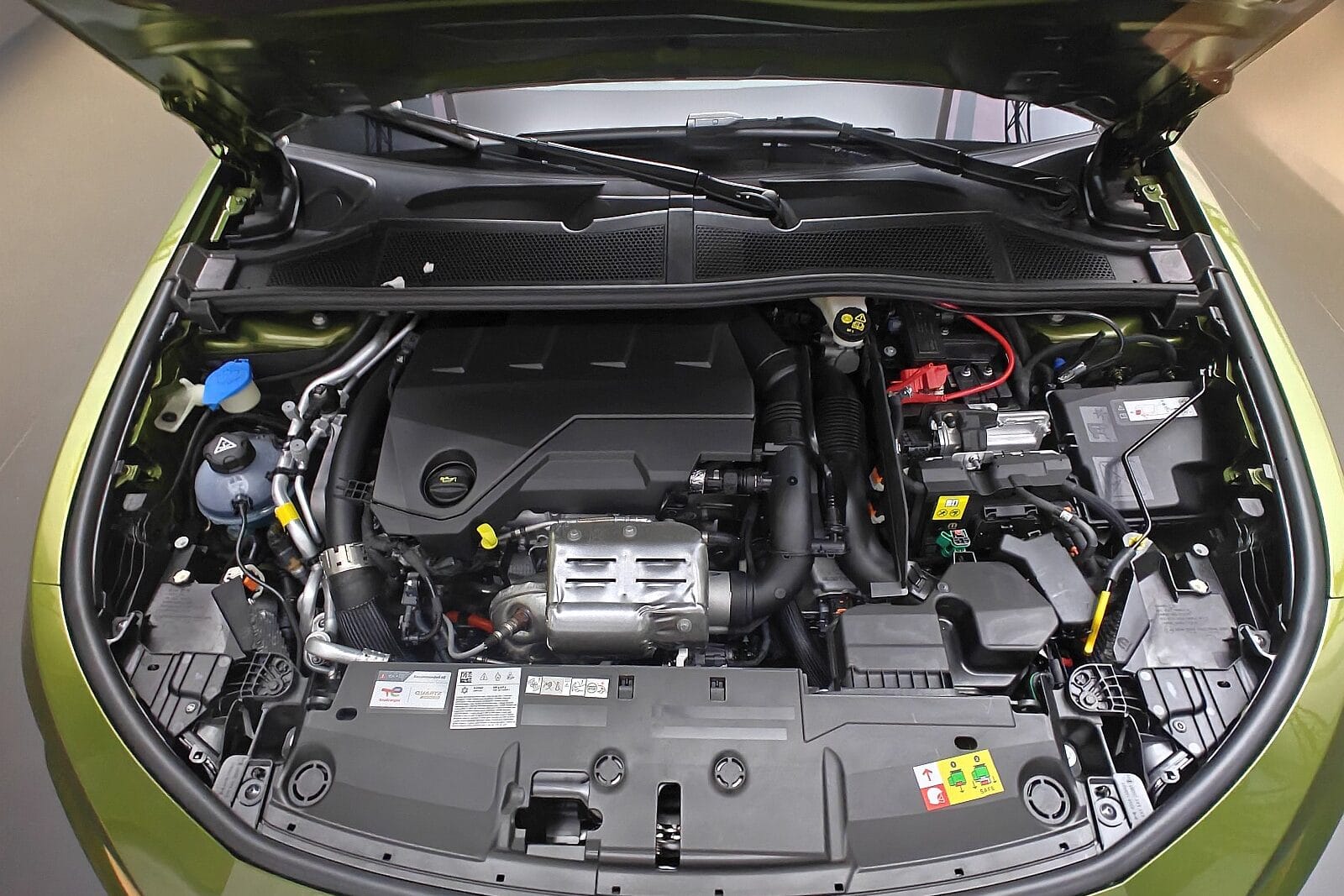 Nowy Peugeot 408 2026