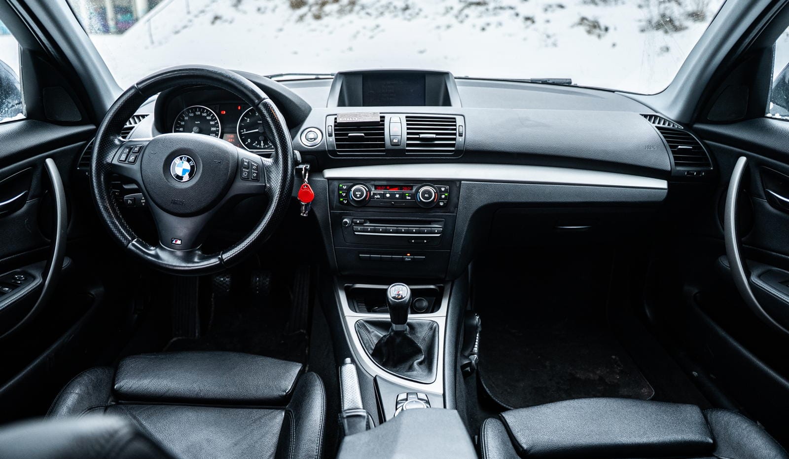 BMW 118i E87