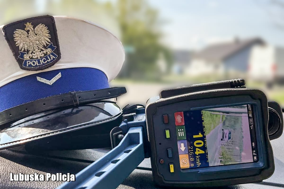 czapka policjant radar miernik laserowy