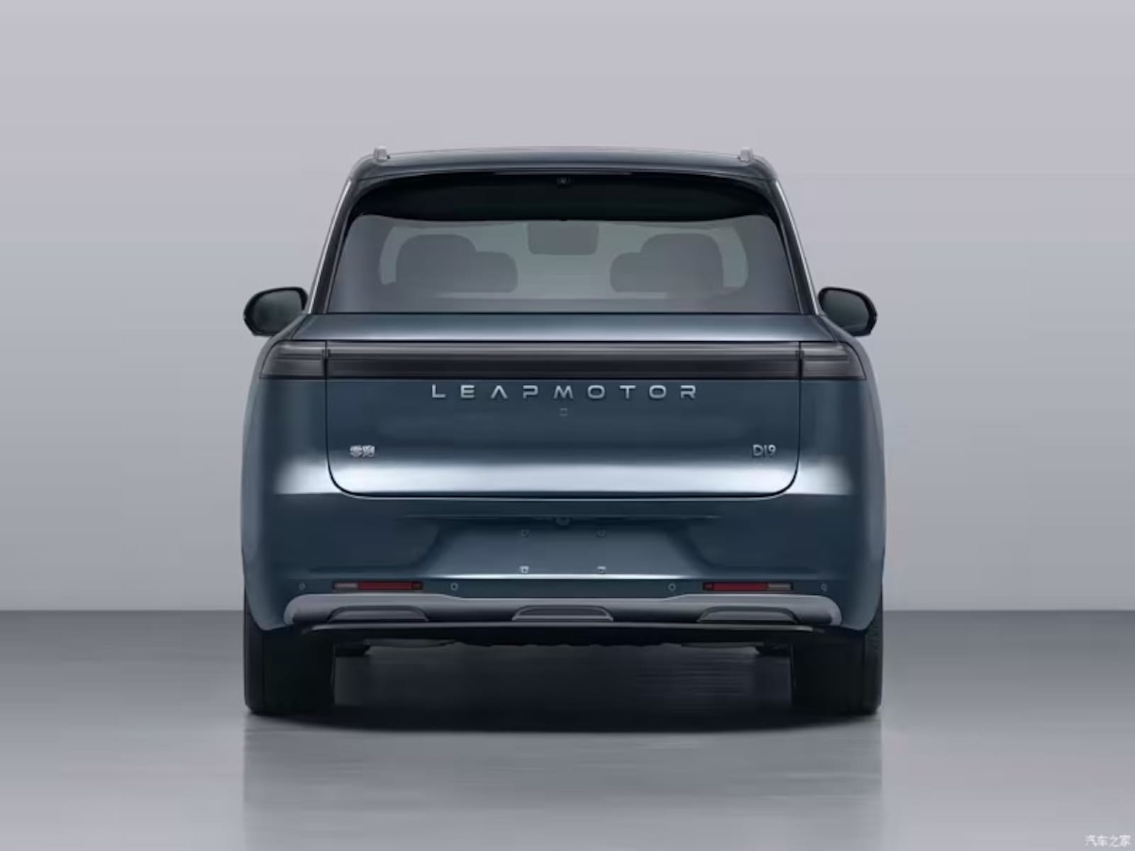 Leapmotor D19